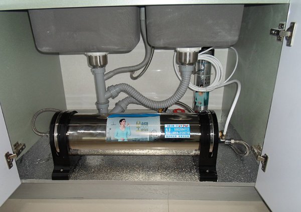 宏源小區陳先生